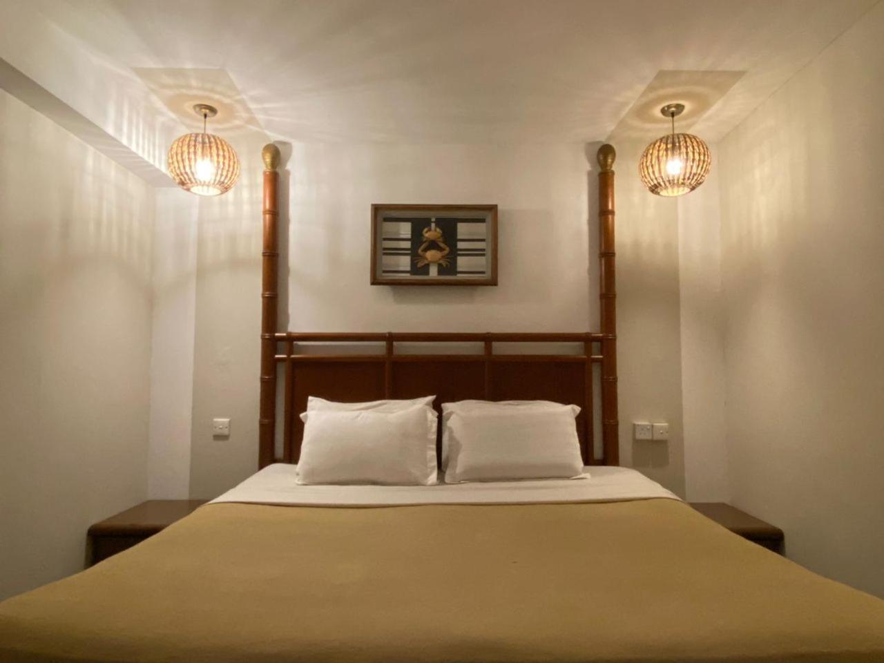The Little Star Studio Hotel- Star Regency บรินชัง ภายนอก รูปภาพ